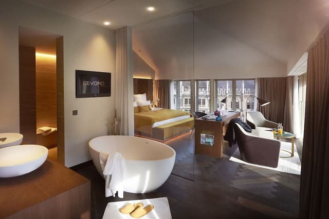 Junior Suite Marienplatz View