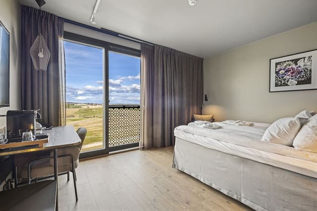 Deluxe Room, 1 King Bed
