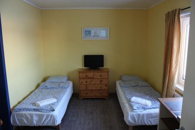 Standard Apartment, 2 Twin Beds, Non Smoking, Garden View