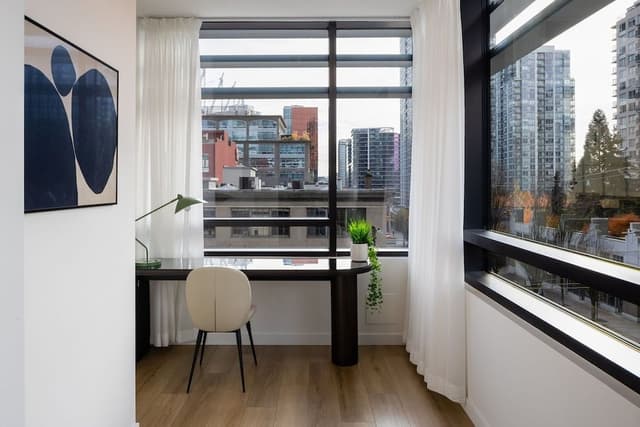 Apartment, Two Bedrooms, With Office