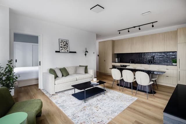 Apartment, Two Bedrooms, With Office