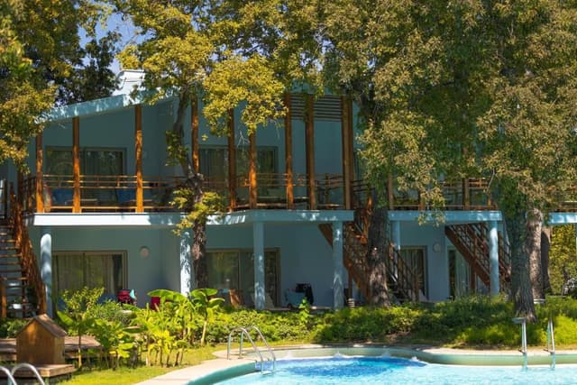 Standard Twin Room with Swimming Pool Access