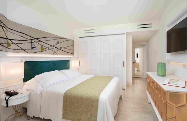 Garden Deluxe Triple, Ground Floor sea side