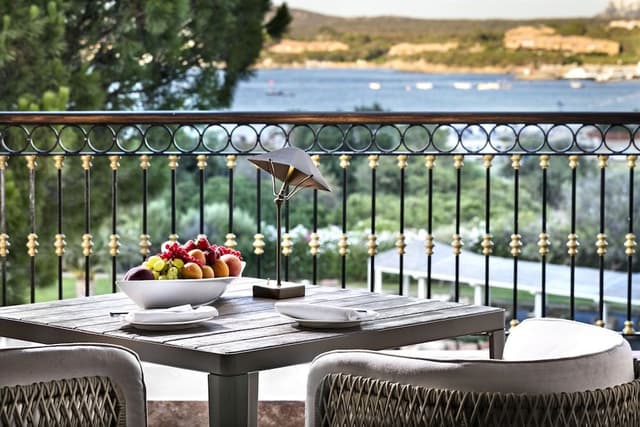 Signature Suite, Sea View