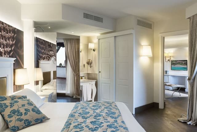 Premium Suite