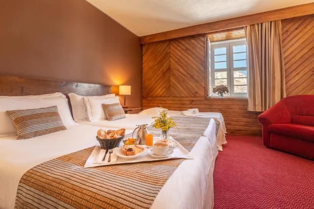 Plus Double or Twin Room (2 Adults + 1 Child)