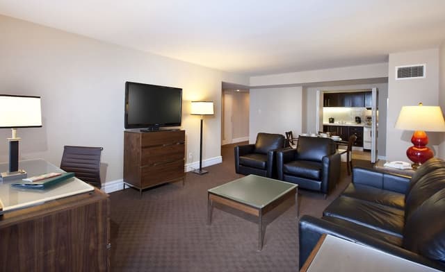Premier Suite (2 Queen Beds)