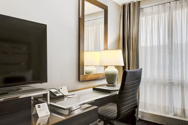 Executive Suite