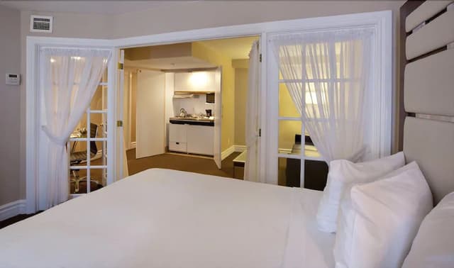 Executive Suite