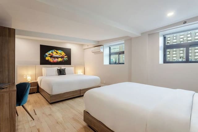 Deluxe Room, Multiple Beds