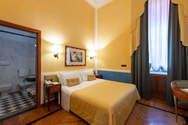 Classic Room (Small)