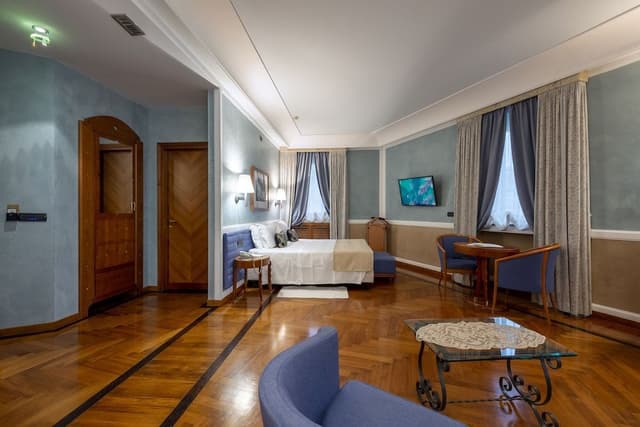Suite