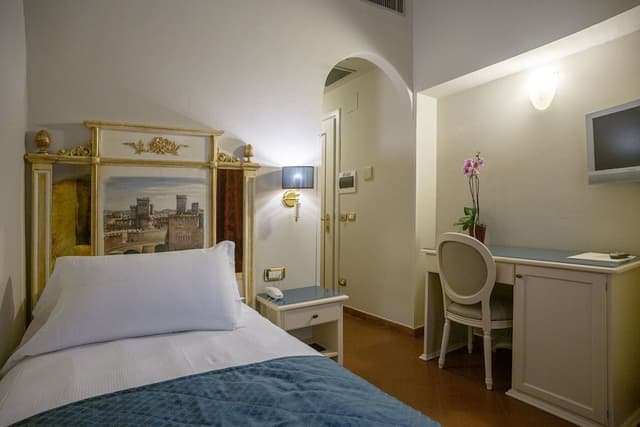 Single Room