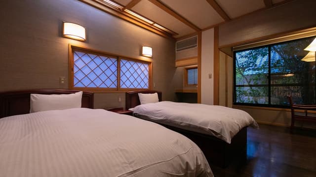Family Room for 5 People