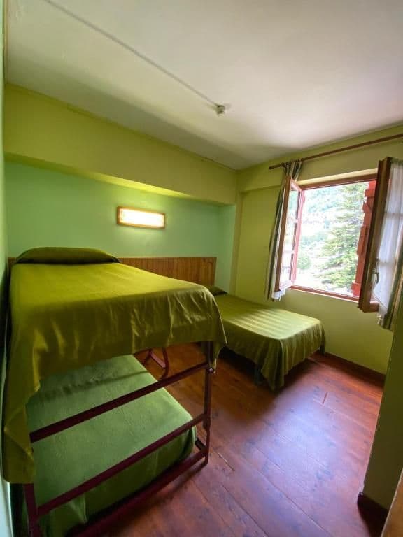Economy Triple Room