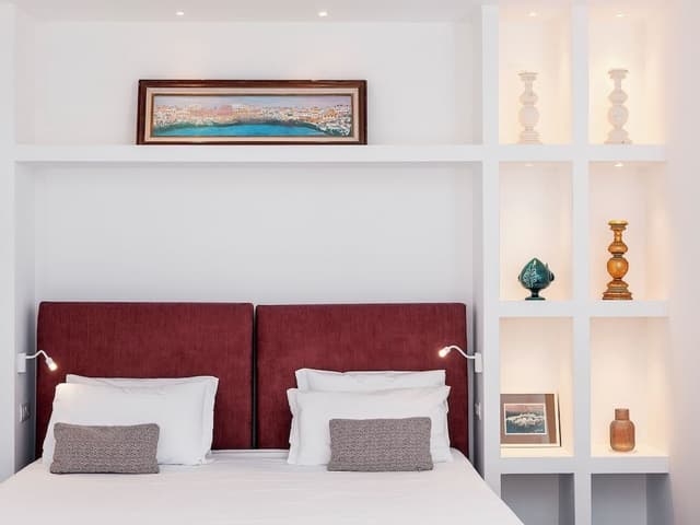 Comfort Suite, Terrace, City View