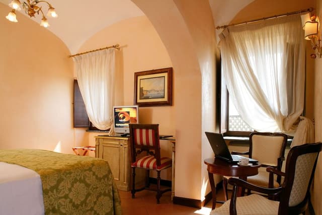 Classic Double Room Single Use, Sea View