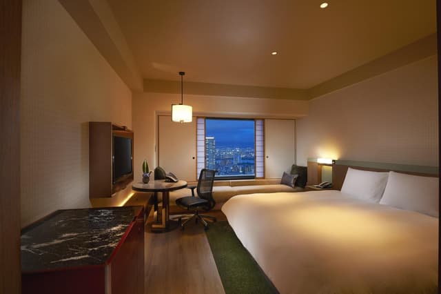 King Hilton Room