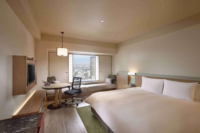 King Hilton Room