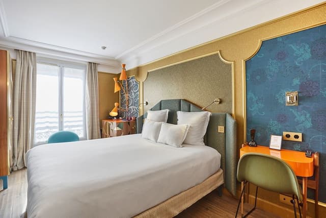 Superior Double Room (Moon blue)