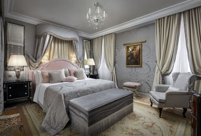 Signature Suite
