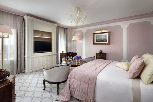 Suite (Dandolo)