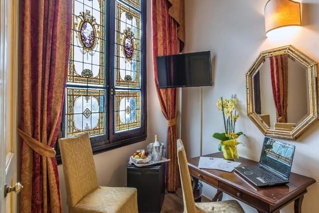 Classic Double or Twin Room