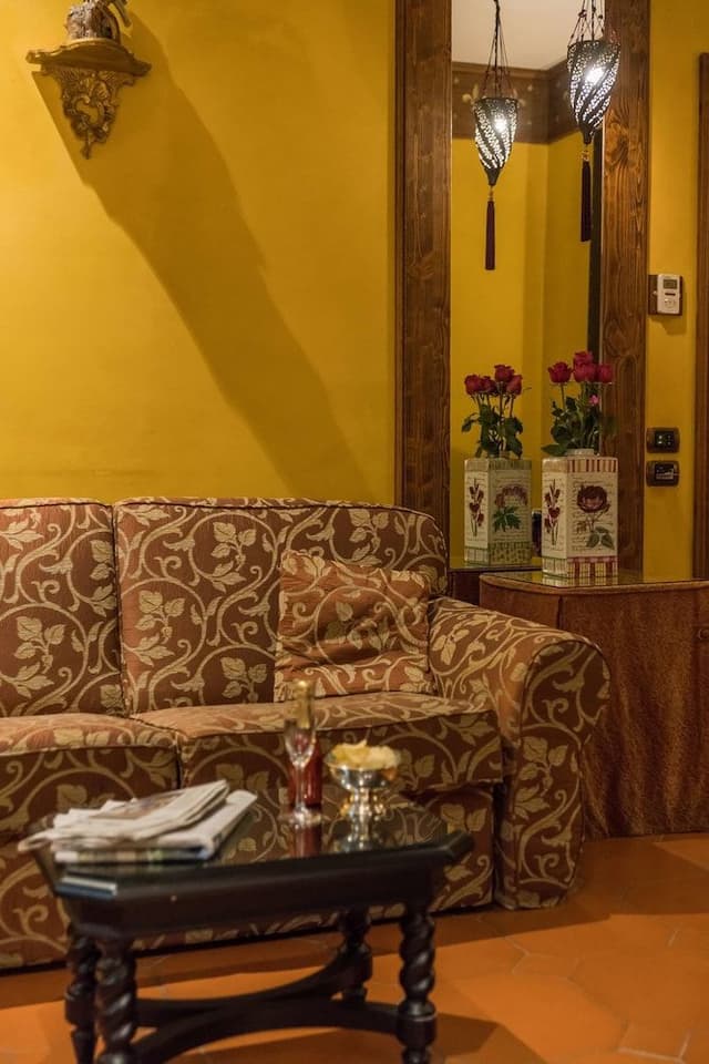 Junior Suite (Executive Tuscan)
