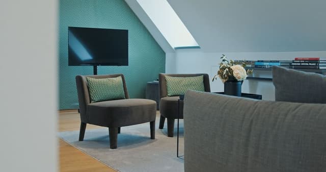 Suite (500)