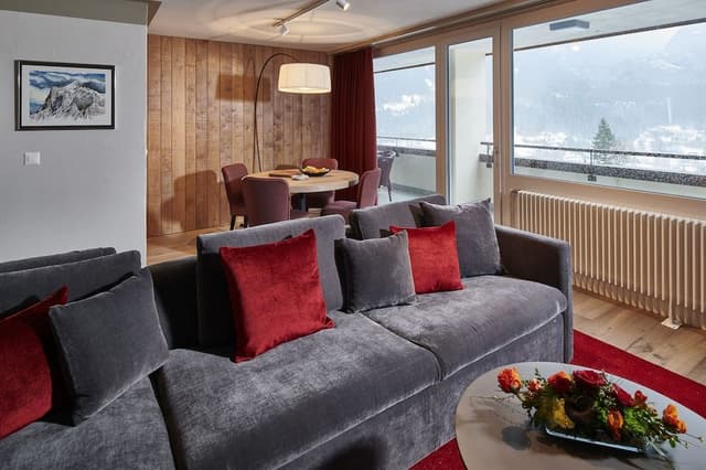 Jungfrau Suite