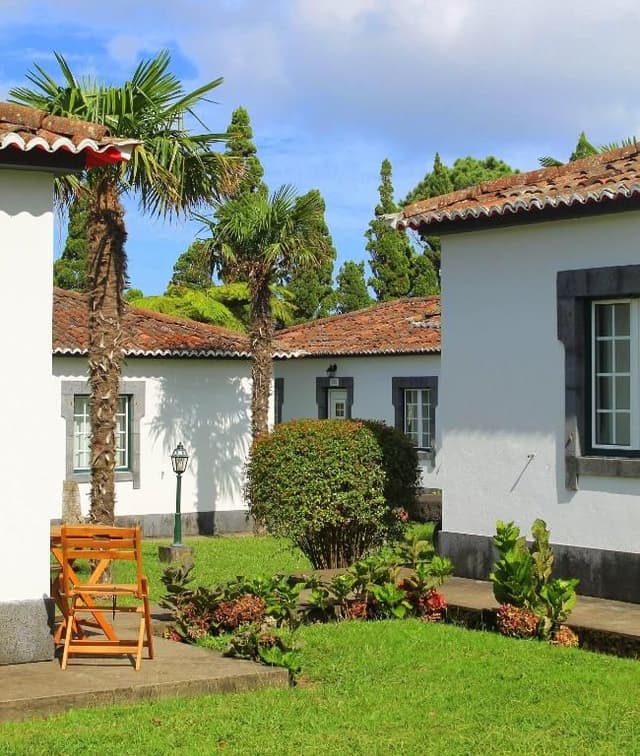 Garden Bungalow