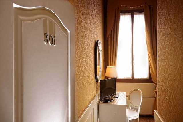 Room (Selected at Check-in)
