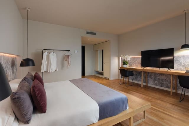 Junior Suite (Shower)