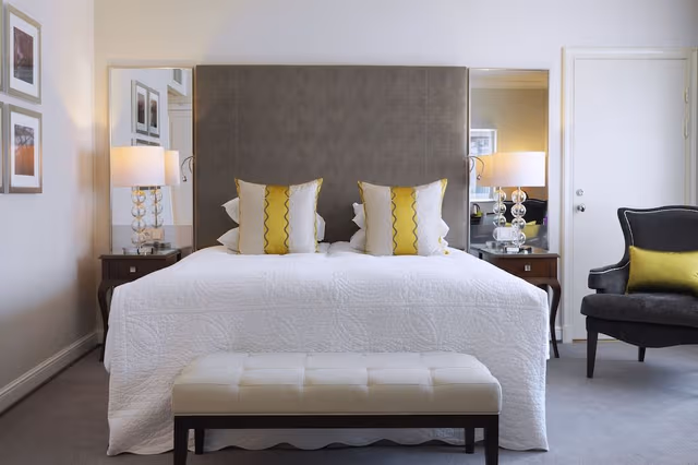 Deluxe Room, 1 King Bed