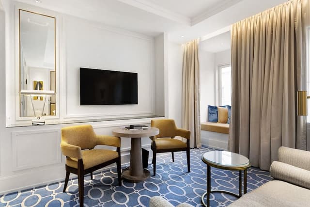 Junior Suite
