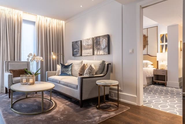 Suite (Boman)