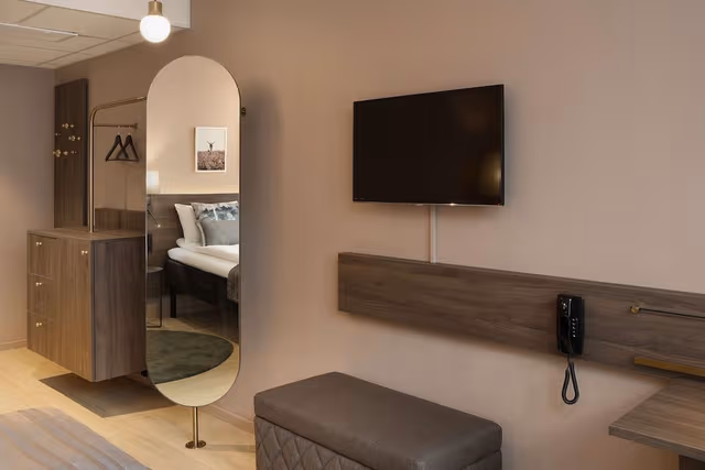 Standard Twin Room