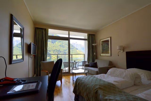 Superior Double or Twin Room (Fjord View)