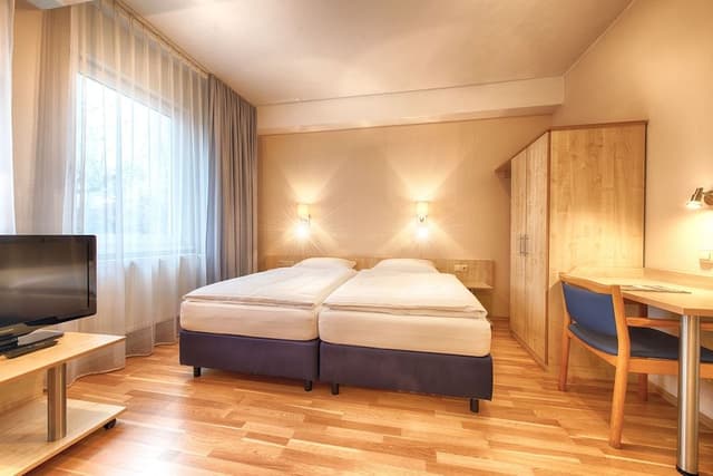 Comfort Double or Twin Room