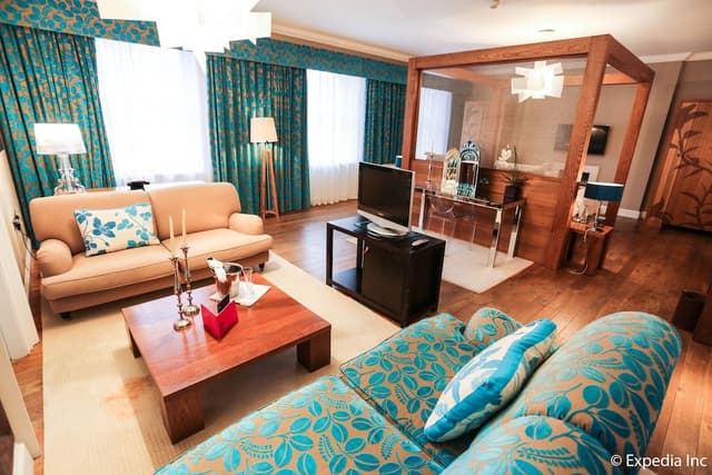 Georgian Suite