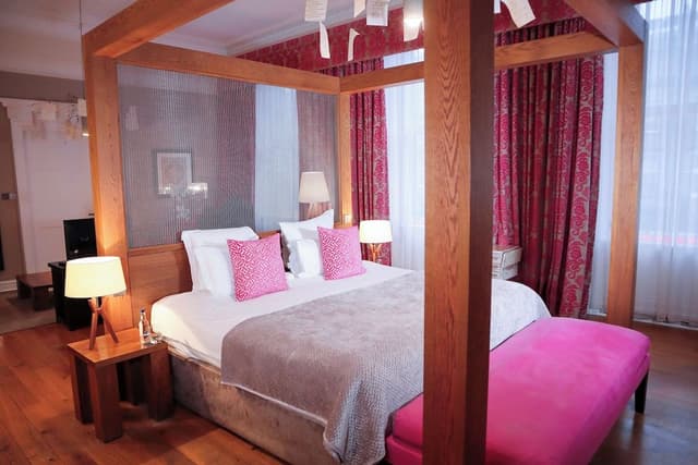 Georgian Suite