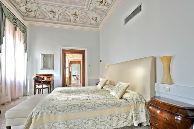Deluxe Double or Twin Room, Balcony