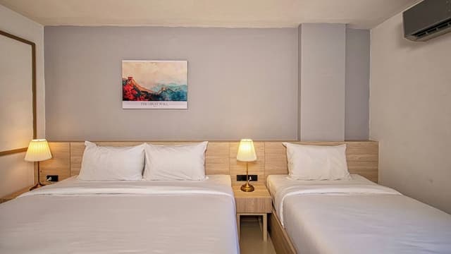 Deluxe Triple Room