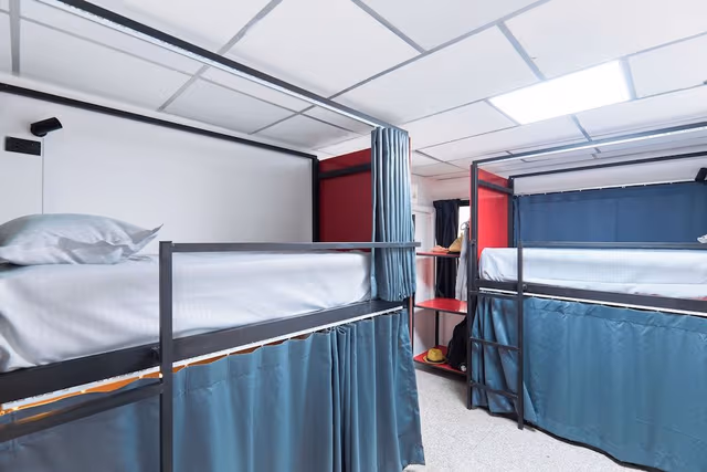 6 Beds - Female Dorm (Female Only)