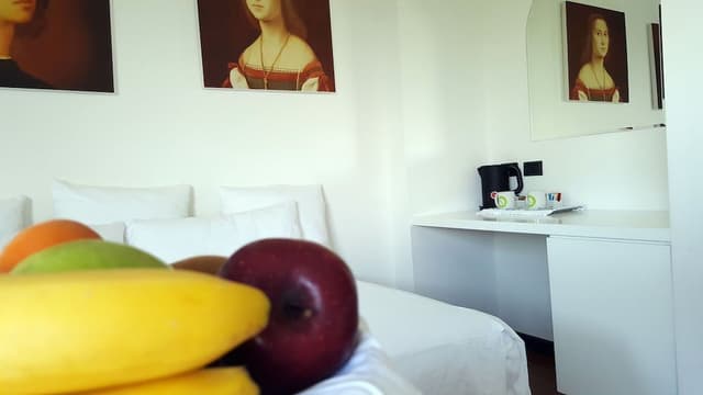 Junior Triple Room, 2 Bathrooms, Hill View