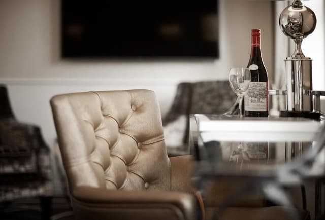 Junior Suite with Lounge access