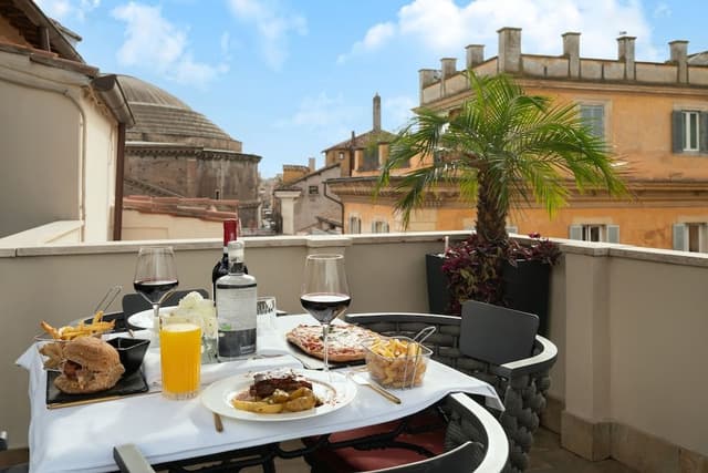 Annex Suite with Private Terrace Pantheon View