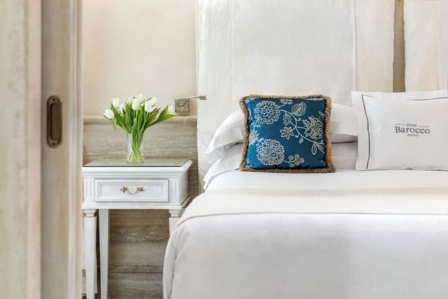 Junior Suite, City View
