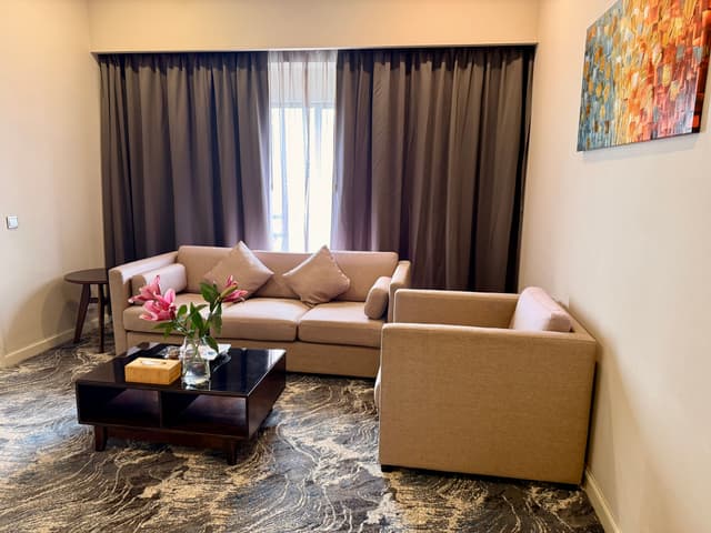 Executive Suite with One King Bed