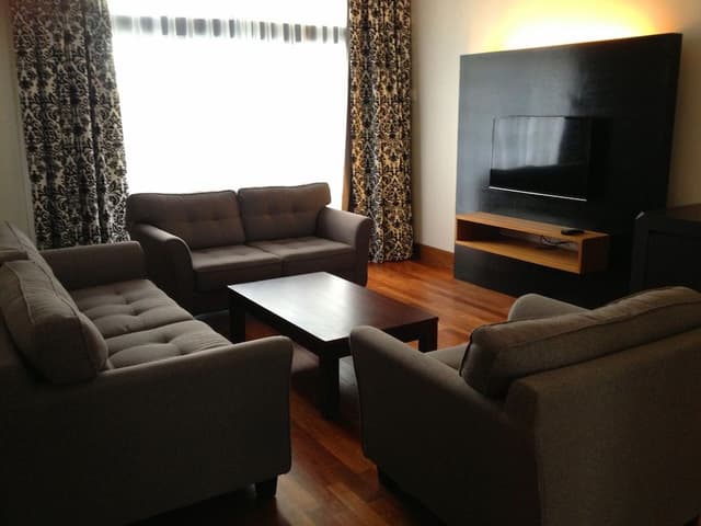 Shasta Family Suite